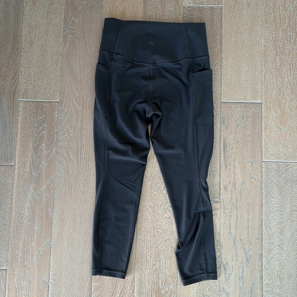 ATHLETA SALUTATION STASH HIGH RISE 7/8 LEGGING - Picture 10 of 12